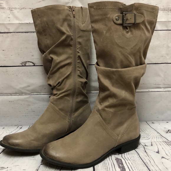 EUC Knee High Boots 10M - Picture 3 of 8